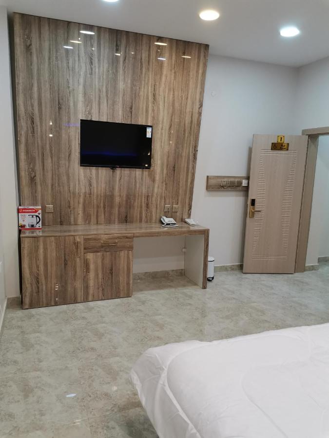 Hotel Marina H 2*