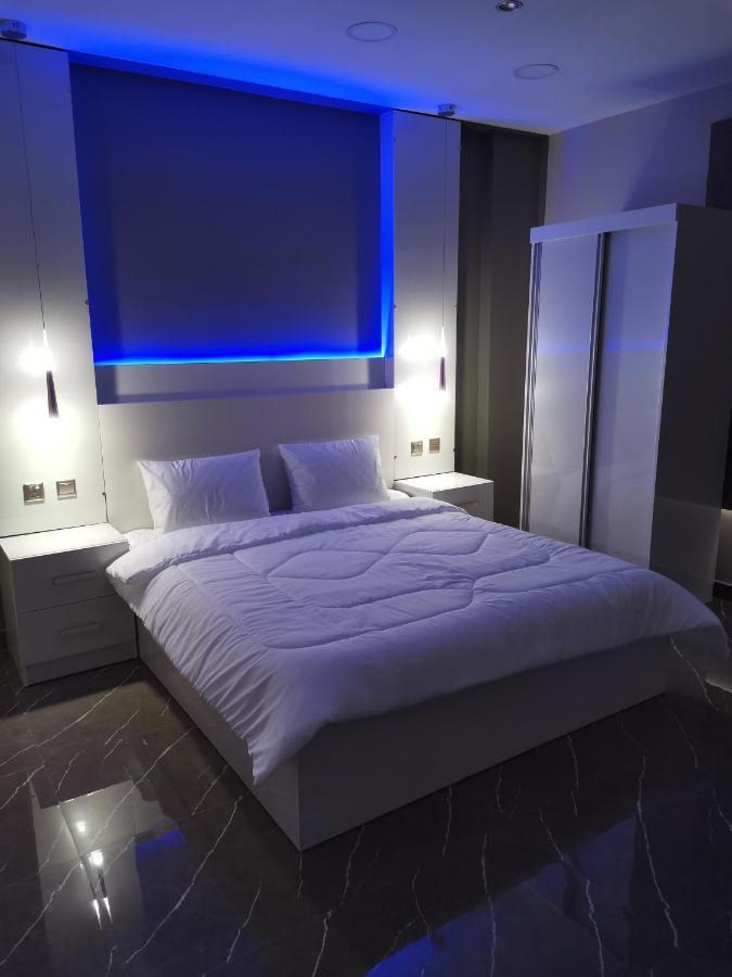 Marina H Hotel