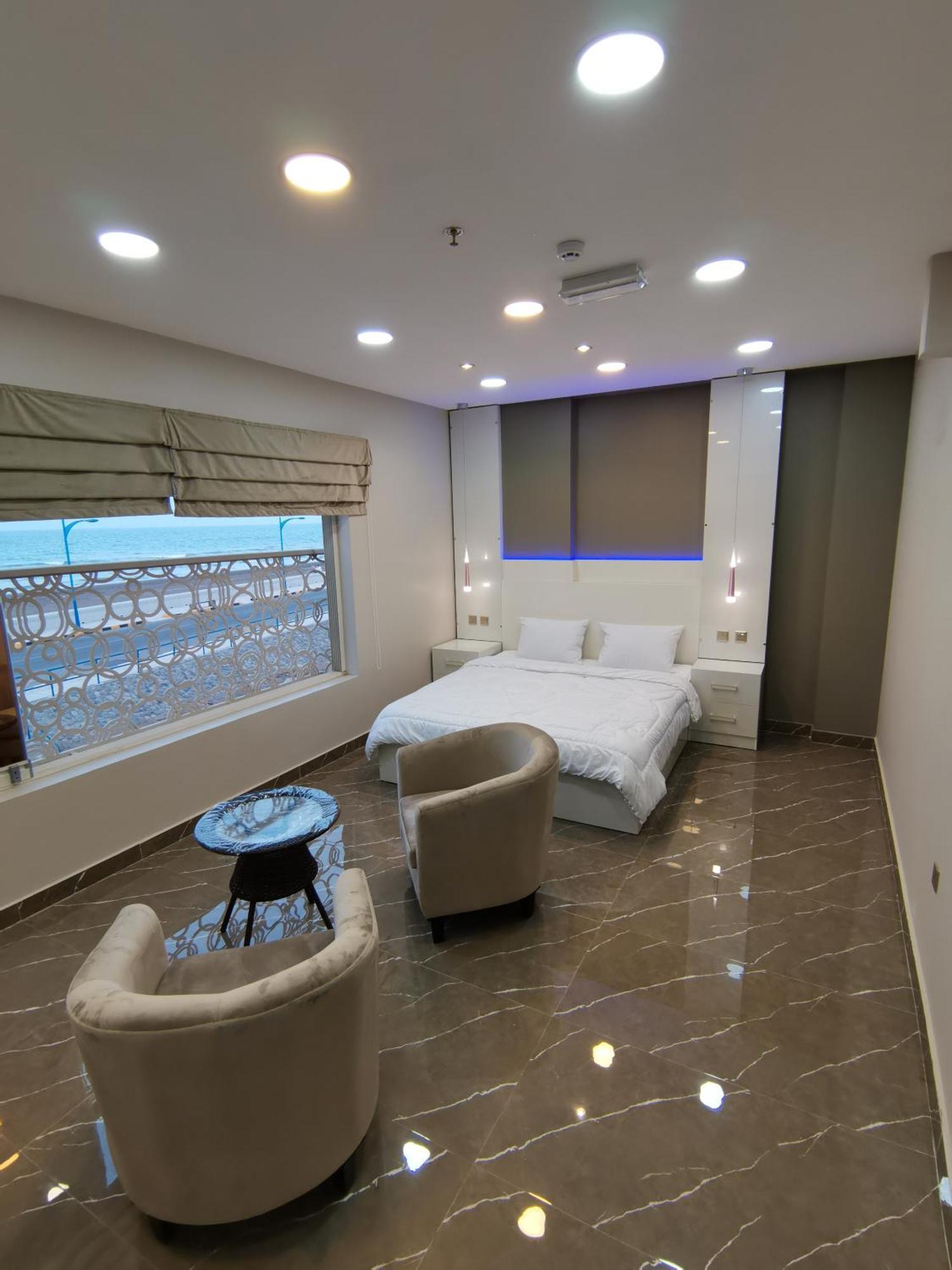 Hotel Marina H